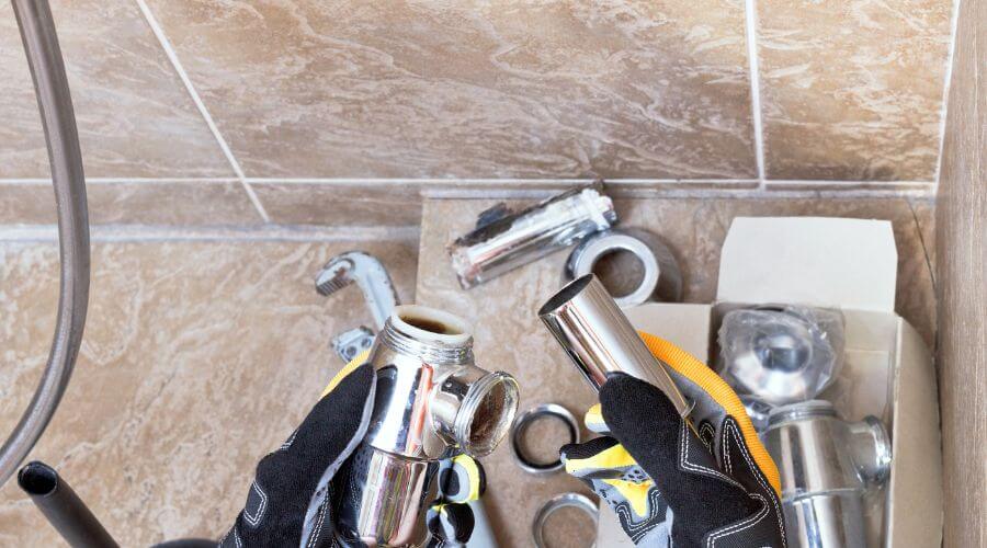 Professional gutter cleaning in Daykin, NE